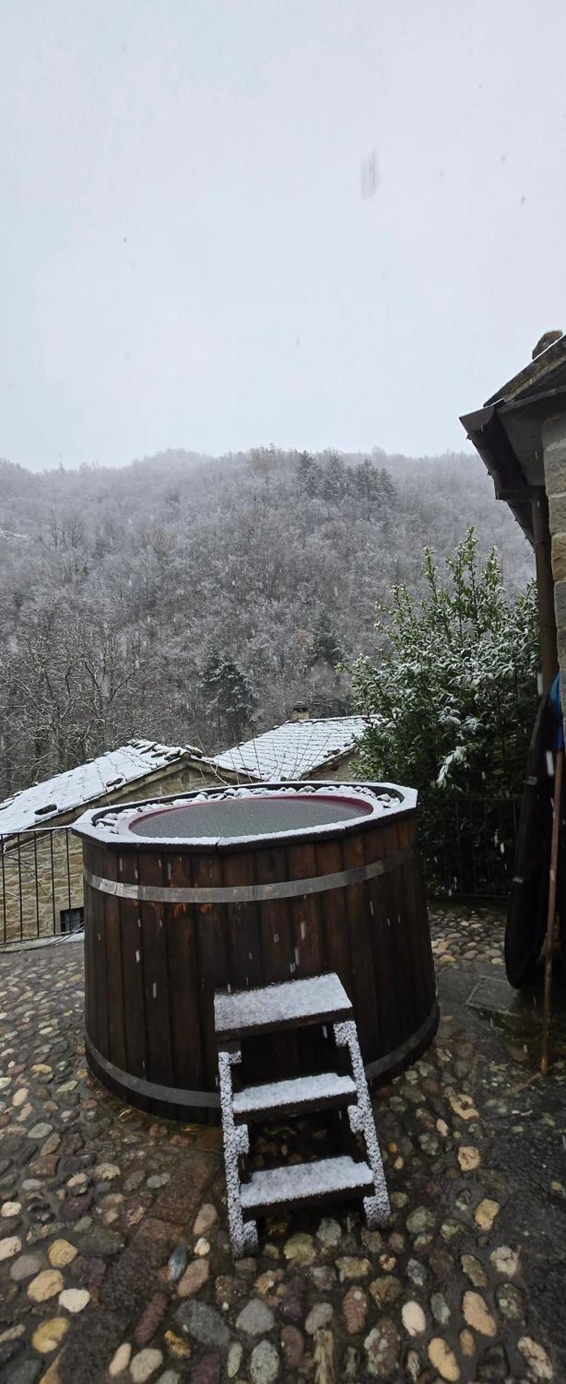 Borgo Corniola B&B Naturista มาร์ราดิ ภายนอก รูปภาพ